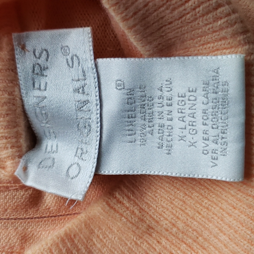 2/$30 sweater - Picture 3 of 6